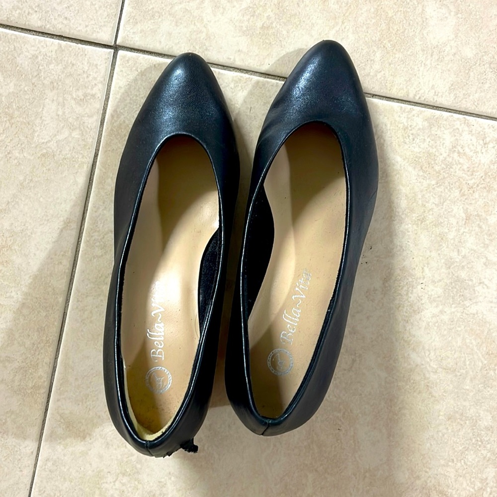 Bella Vita shoes (NEW)